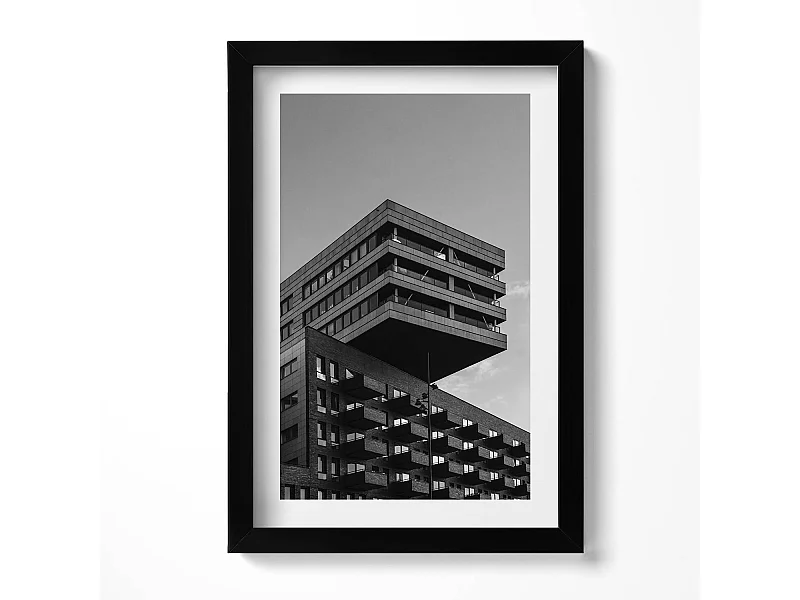 Dekoratives Gemälde mit schwarzem Rahmen, Architektur in Amsterdam 20 x 30 cm – Perfekt für das Wohn- oder Schlafzimmer
