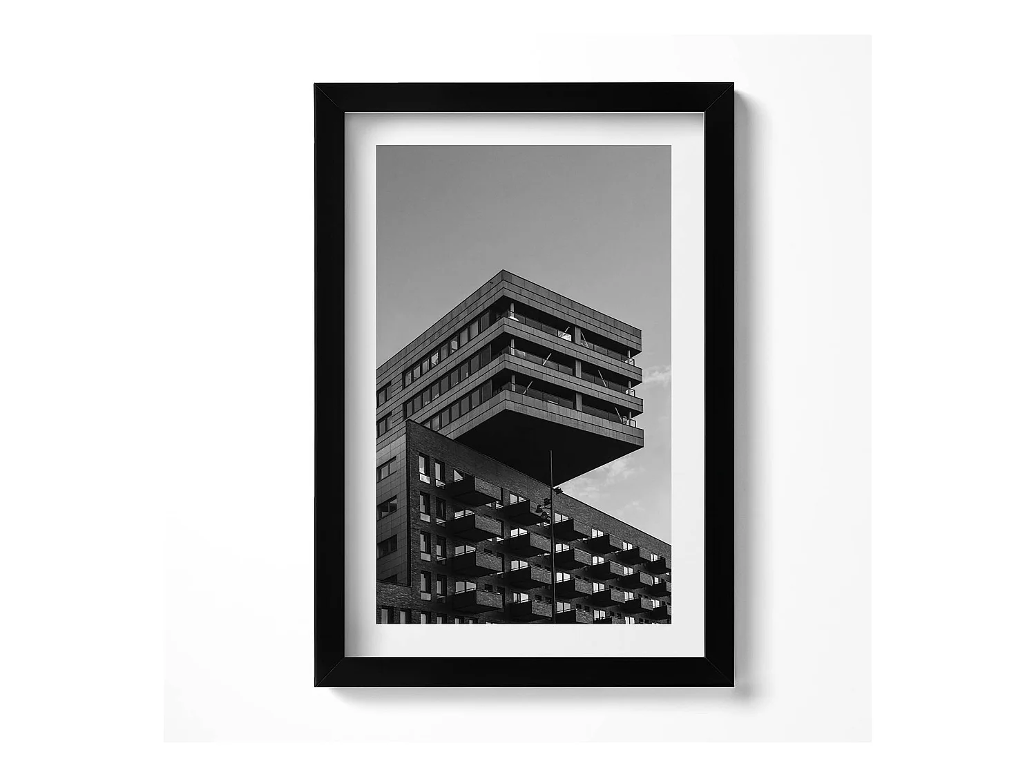 Tableau décoratif avec cadre noir, Architecture à Amsterdam 20 x 30 cm – Parfait pour le salon ou la chambre