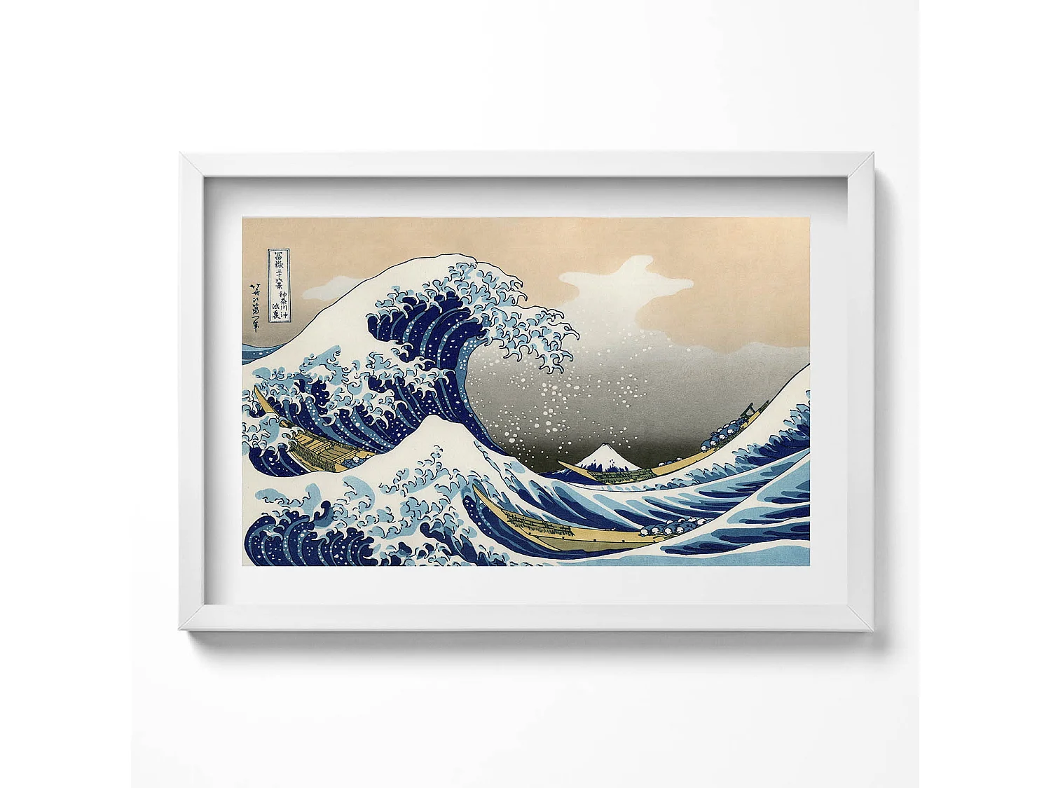 Decoratief schilderij met witte lijst, Big wave in Kanagawa 60 x 40 cm – Perfect voor de woon- of slaapkamer