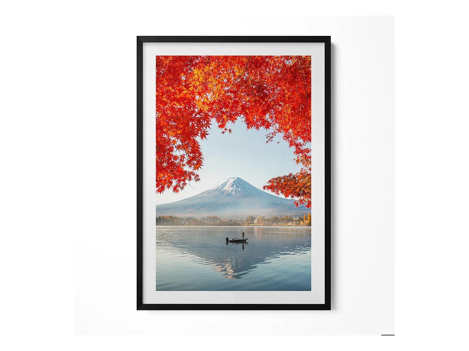 Tableau décoratif avec cadre noir, Paysage du Mont Fuji sous l'arbre rouge 70 x 100 cm– Parfait pour le salon ou la chambre