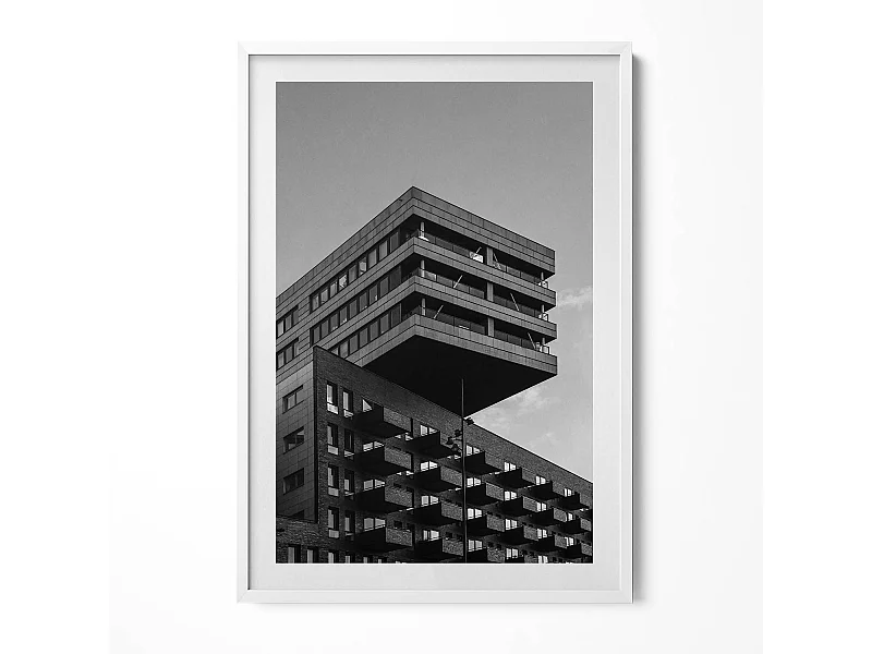 Dekoratives Gemälde mit weißem Rahmen, Architektur in Amsterdam 70 x 100 cm – Perfekt für das Wohn- oder Schlafzimmer