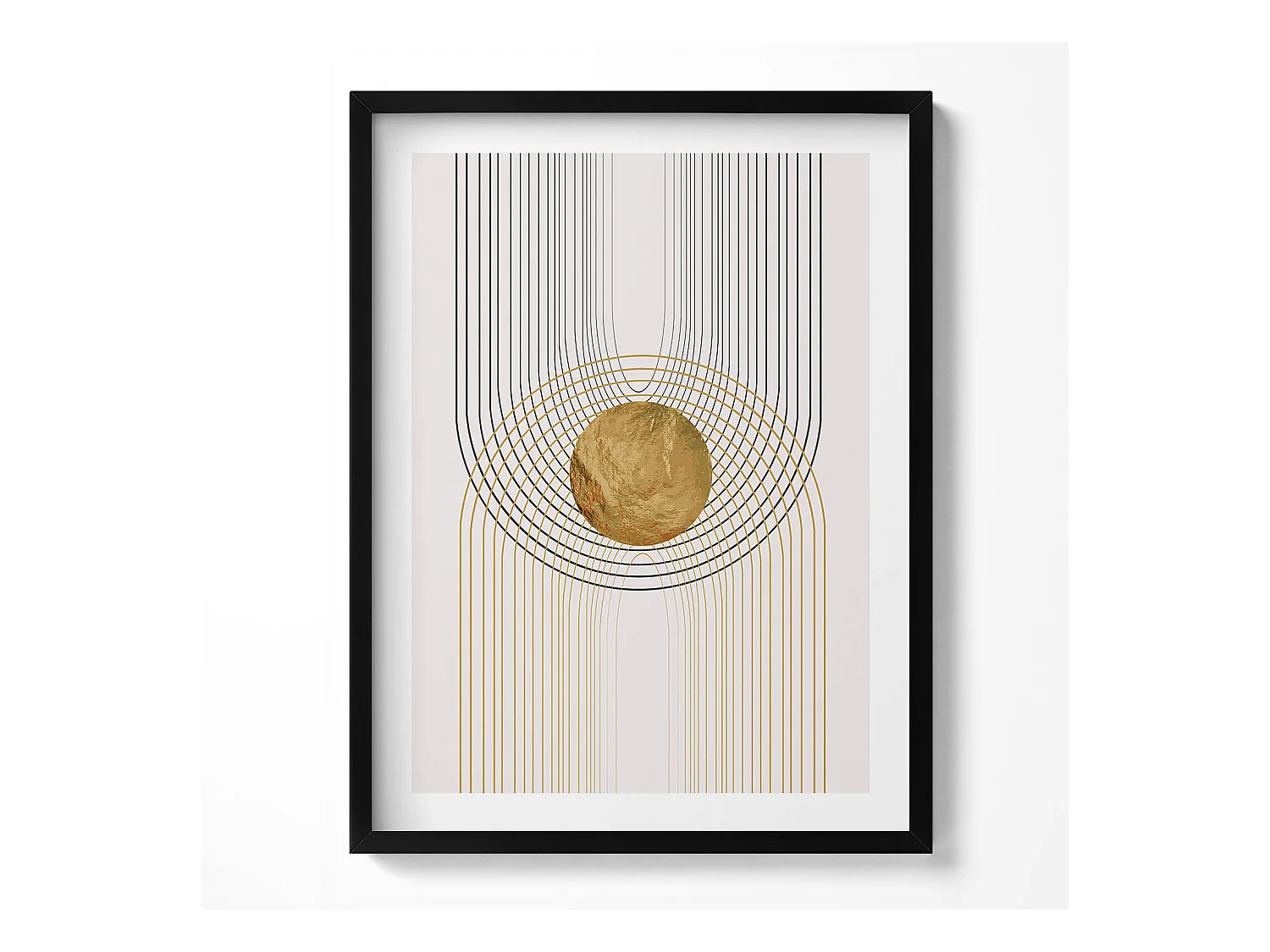 Tableau décoratif avec cadre noir, Formes dorées fluides sur fond beige 60 x 80 cm– Parfait pour le salon ou la chambre