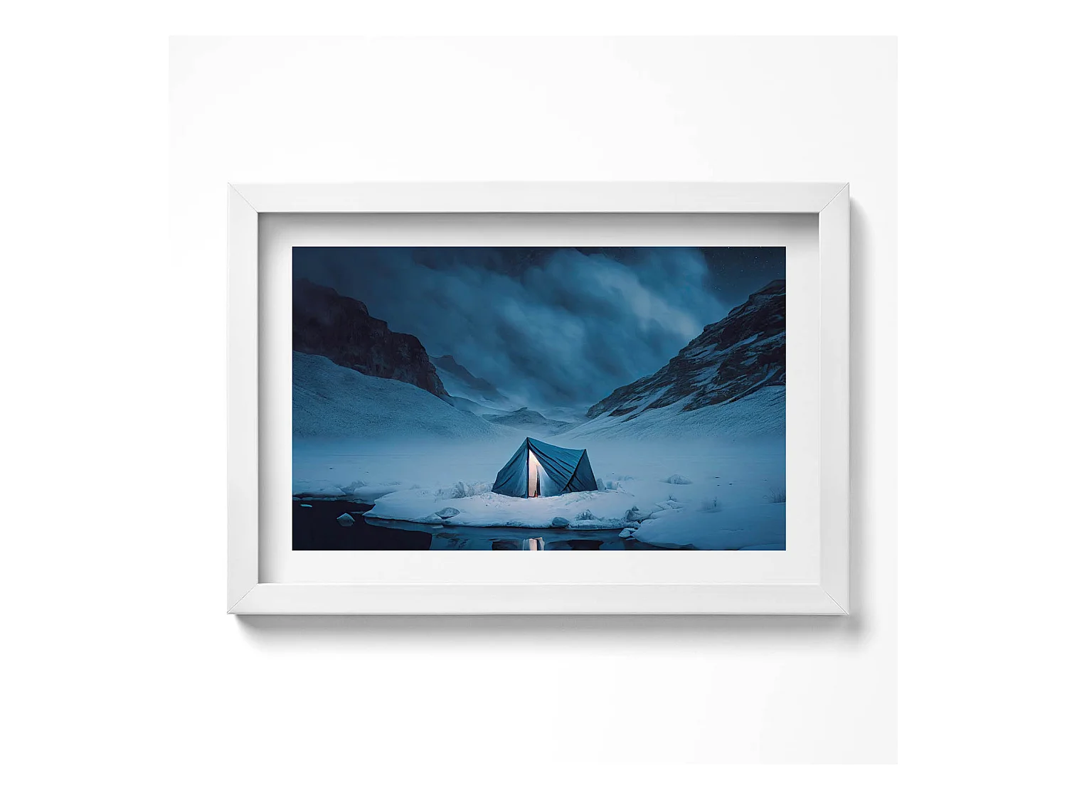 Tableau décoratif avec cadre blanc, Tente dans les montagnes d'Islande 30 x 20 cm – Parfait pour le salon ou la chambre