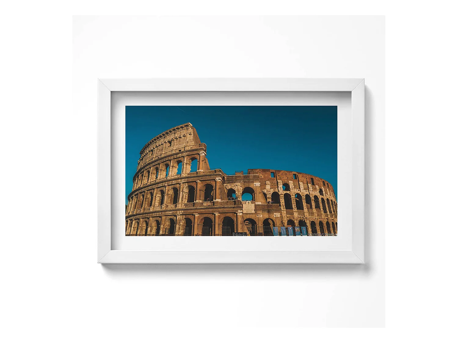 Tableau décoratif avec cadre blanc, Colisée en Italie 30 x 20 cm – Parfait pour le salon ou la chambre