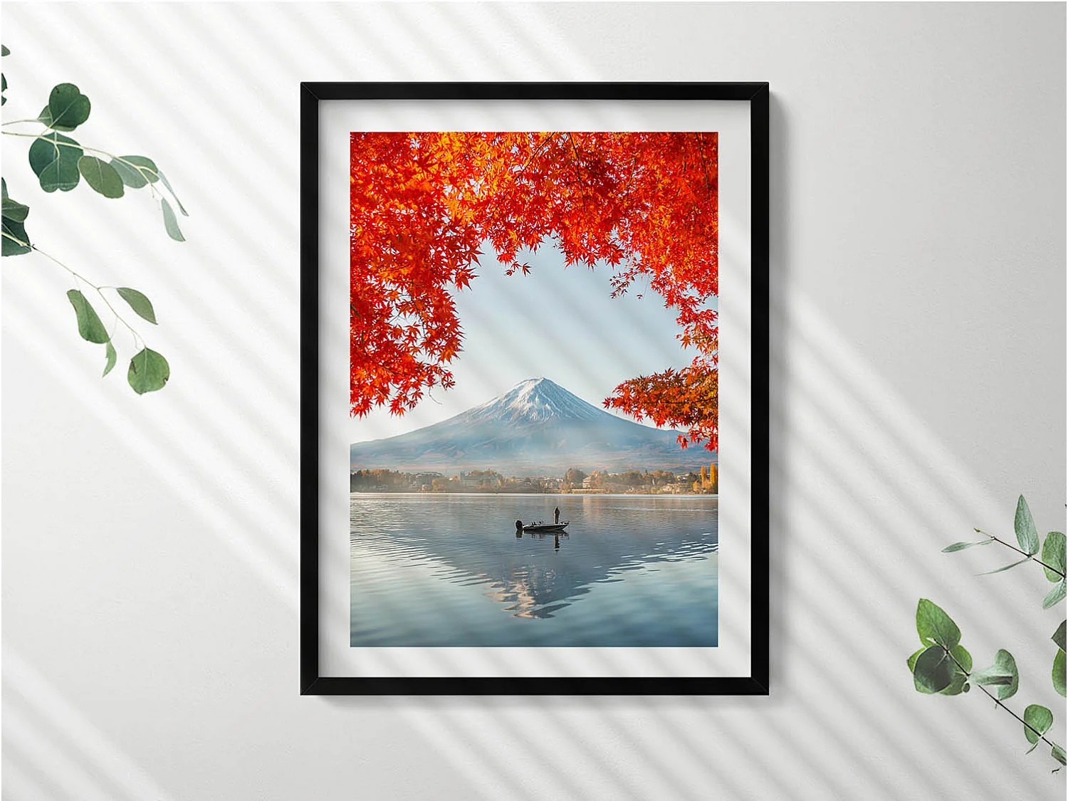 Tableau décoratif avec cadre noir, Paysage du Mont Fuji sous l'arbre rouge 60 x 80 cm– Parfait pour le salon ou la chambre