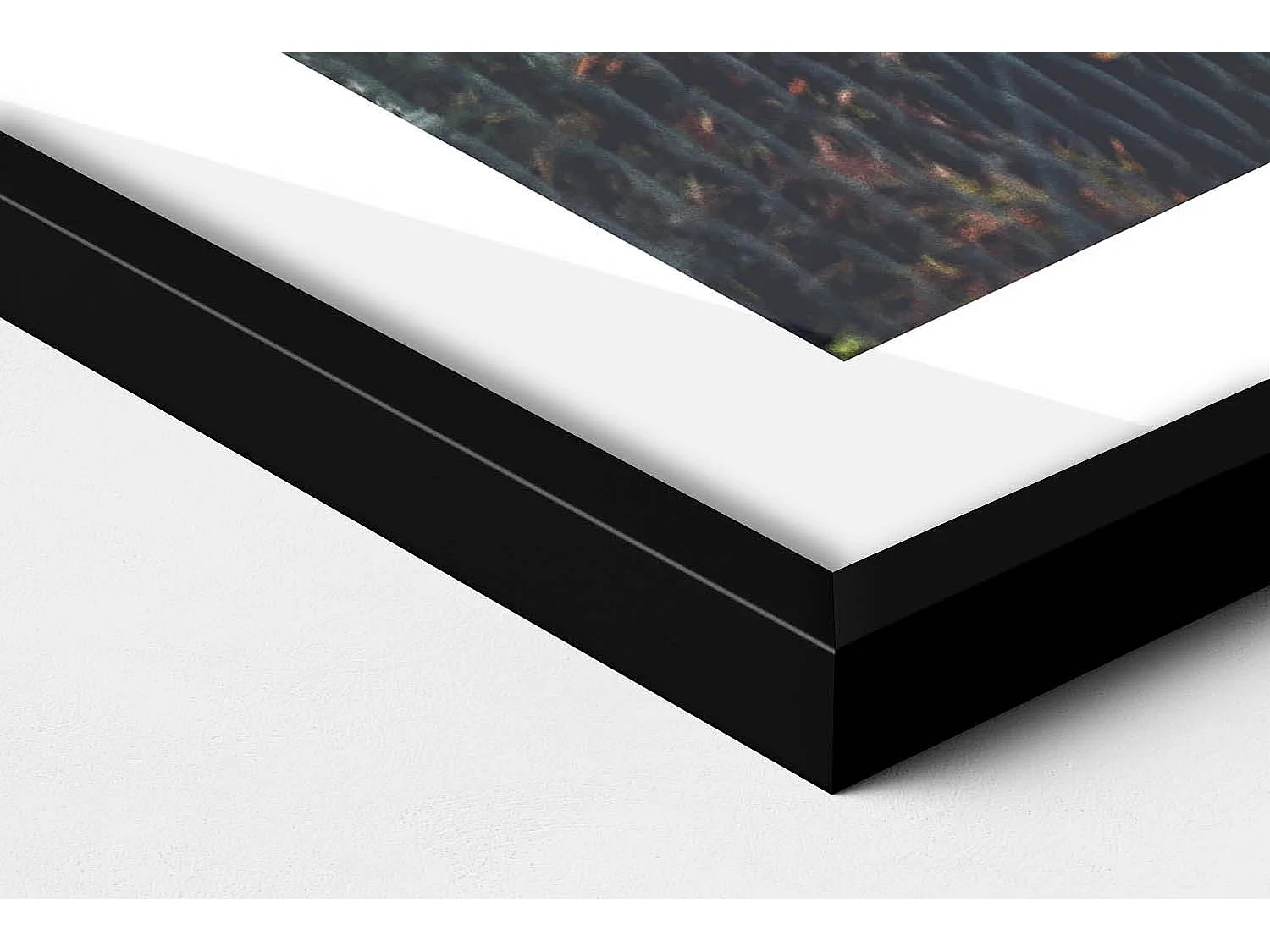 Dekoratives Gemälde mit schwarzem Rahmen, Hängebrücke über den Wald 70 x 100 cm – Perfekt für das Wohn- oder Schlafzimmer