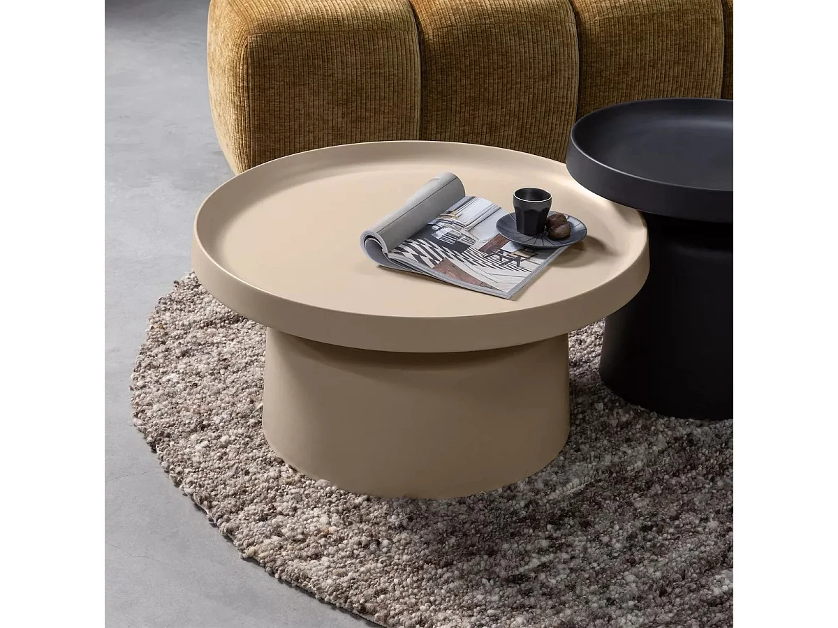 PEER - Table basse en métal sable D74