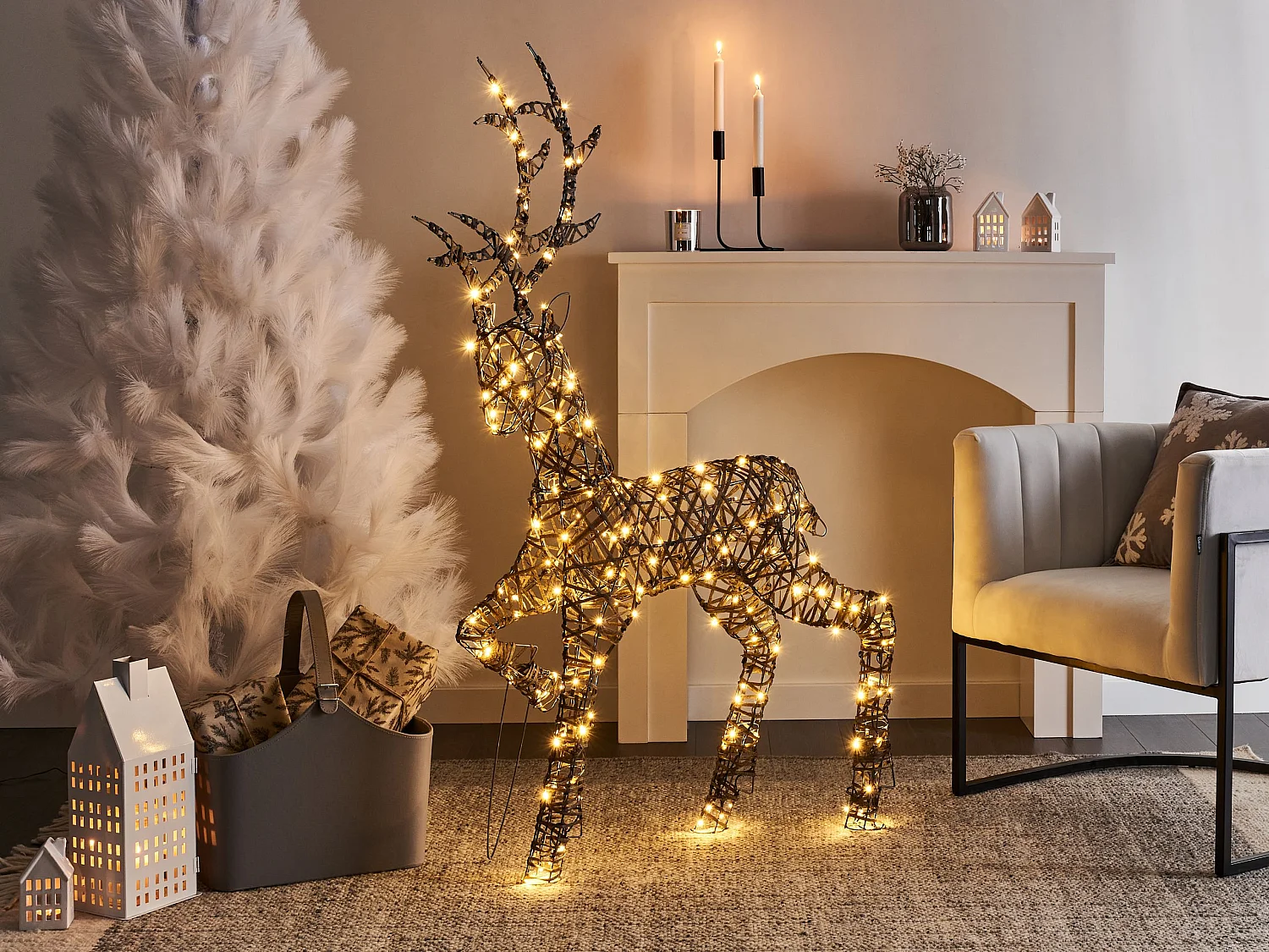 Decoração LED exterior em forma de rena prateada 140 cm HUSAVIK