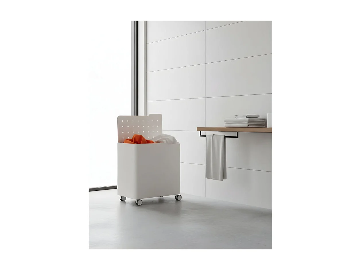 Cesto porta biancheria LUCCA con ruote – 60 L, 2 scomparti, chiusura soft, struttura metallica bianca