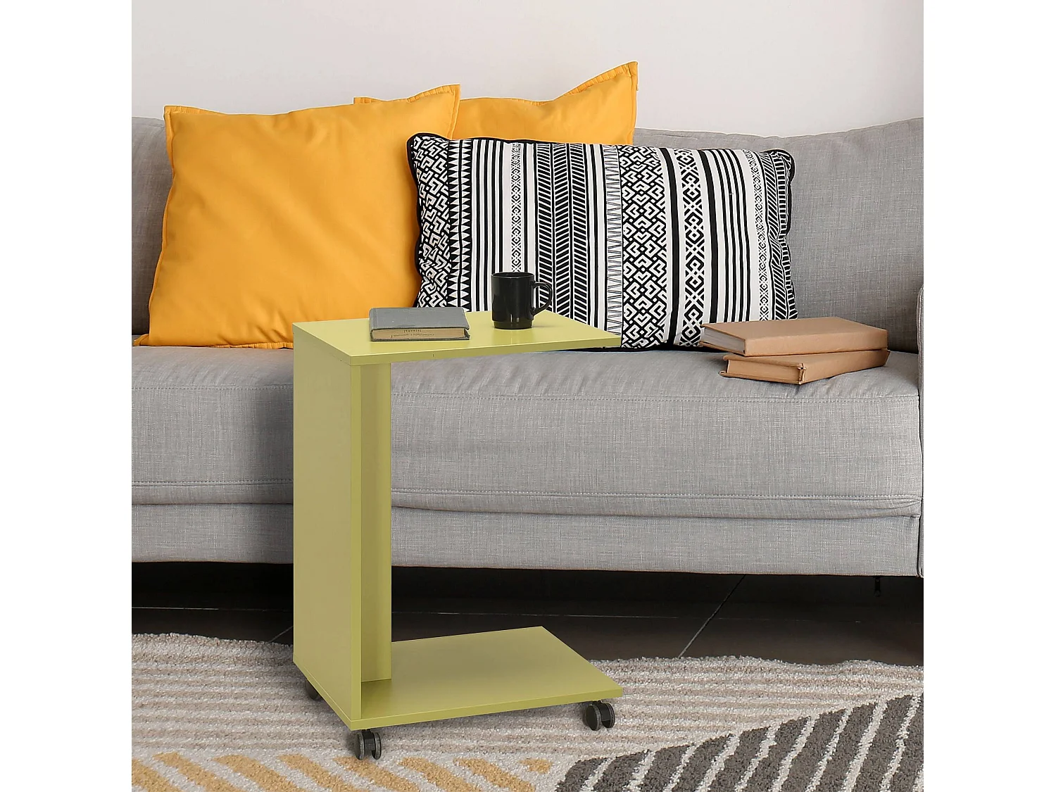 Bout de canapé mobile à roulettes capela H65cm Vert