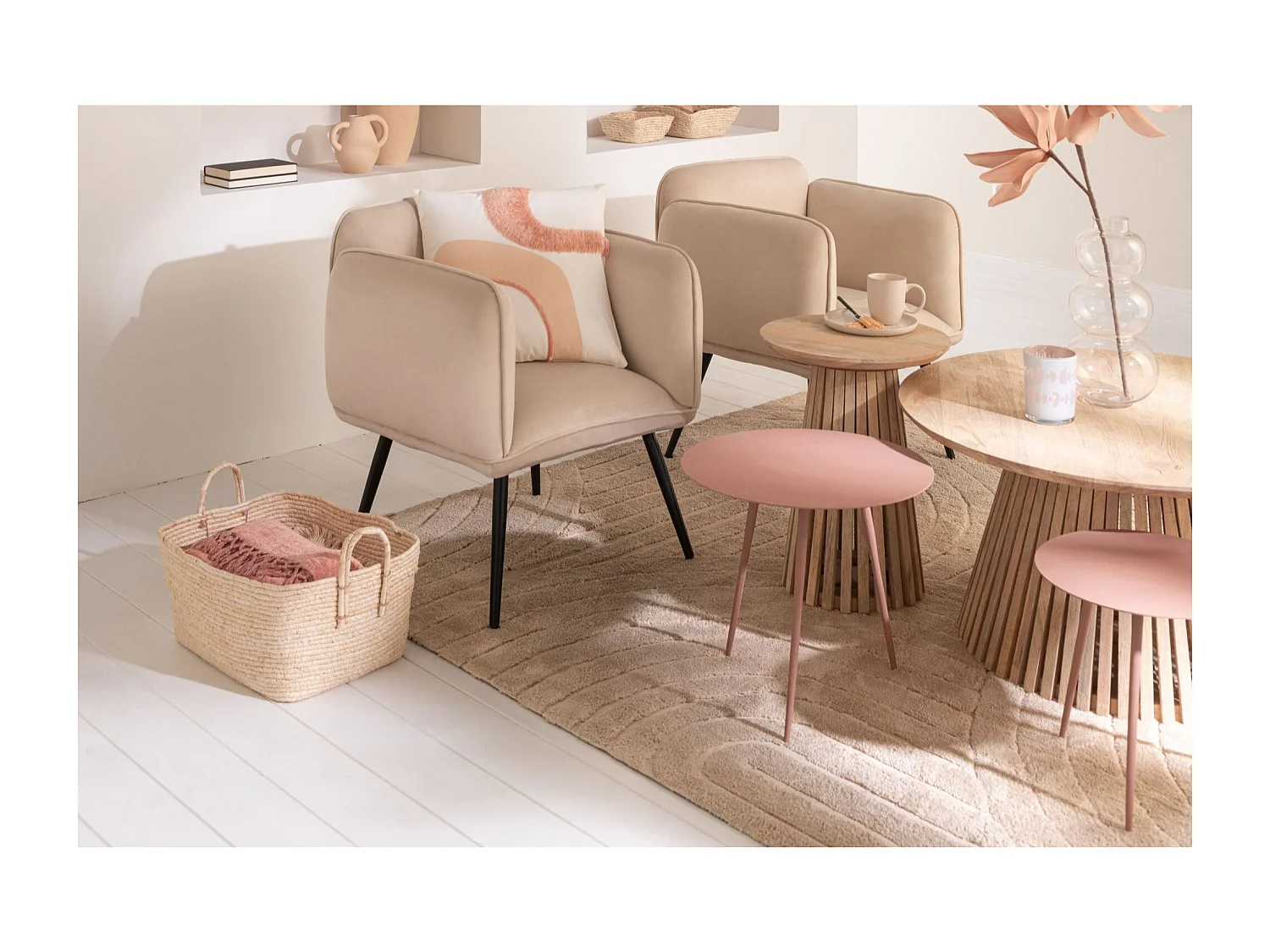 Table basse ronde en bois de manguier - VALERIE