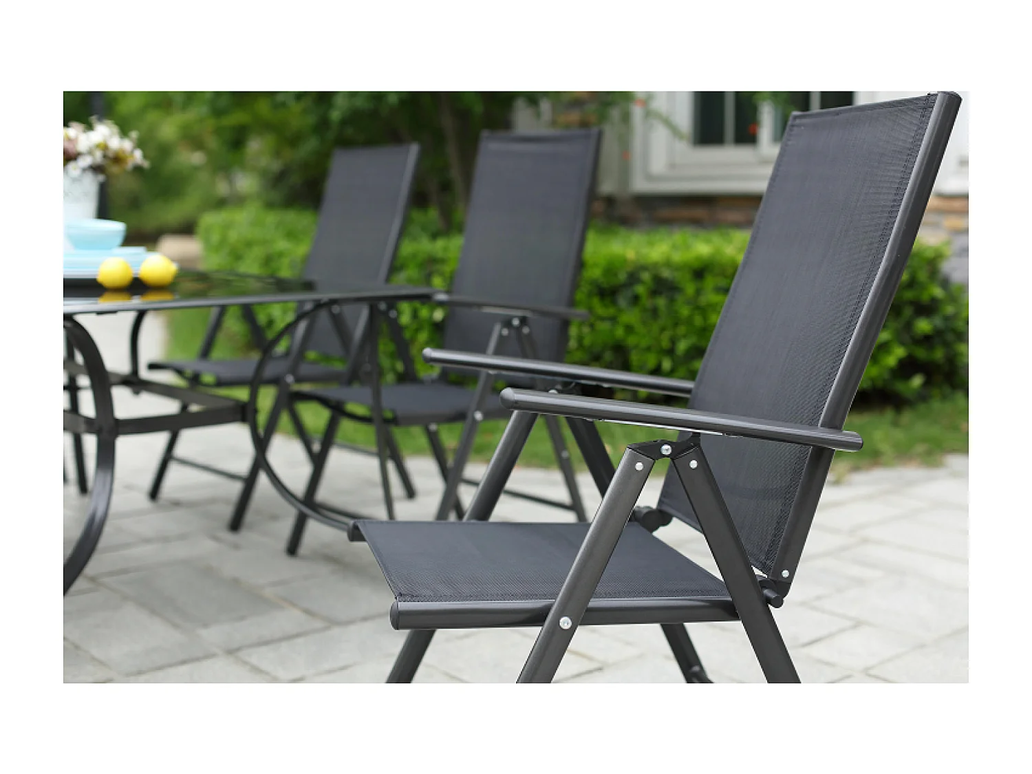 Tuinset van Aluminium en Zwart Textileen 8 Stoelen + 2 Ligbedden