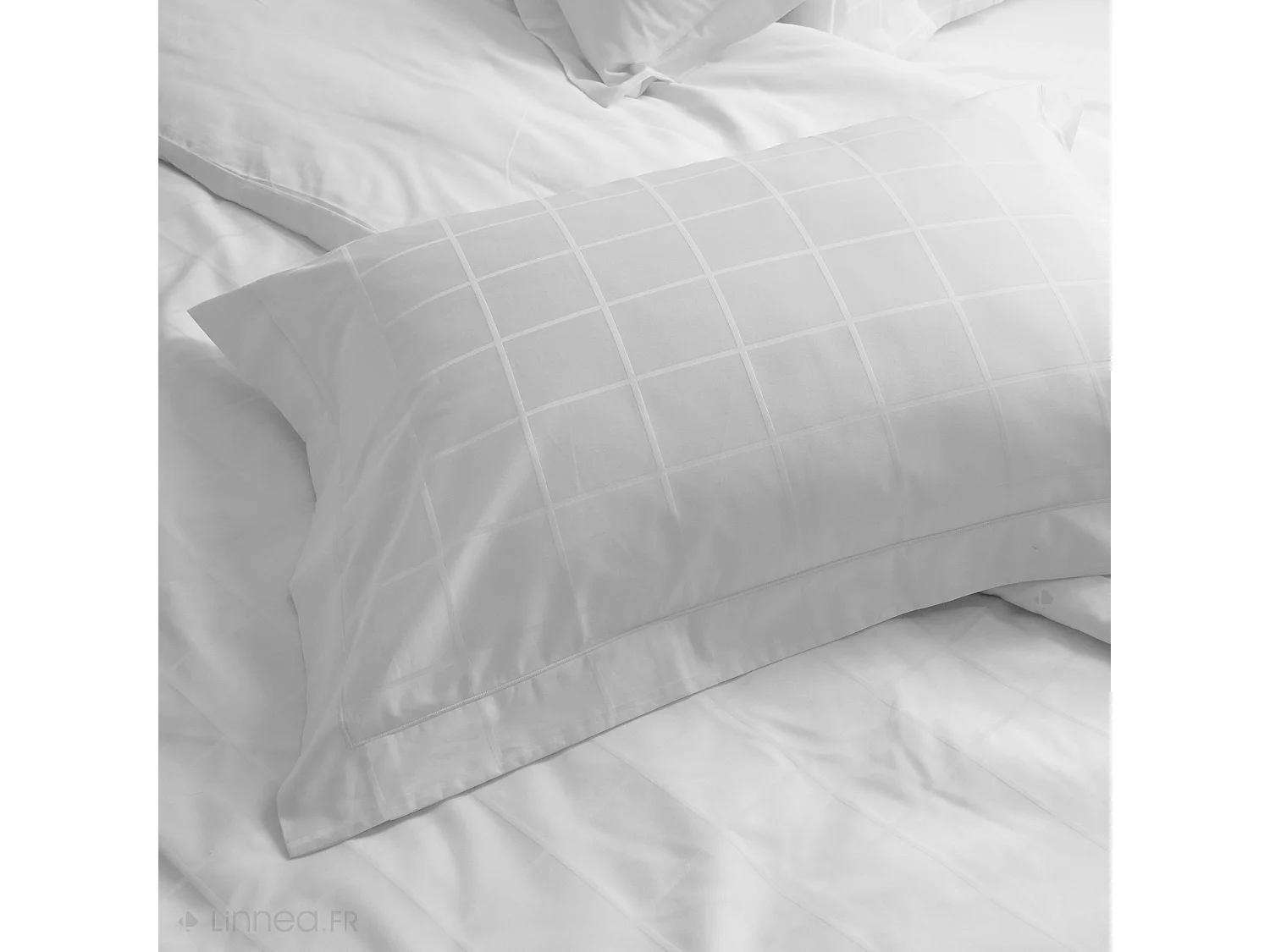 Taie d'oreiller 50x70 cm satin CONCERTO carreaux blanc Neige