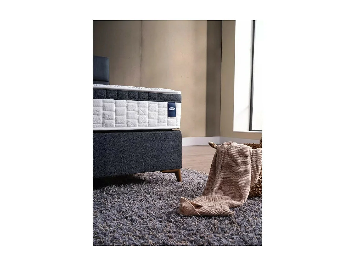 Letto Quattro /160x200/materasso incluso/rivestimento in tessuto/antracite