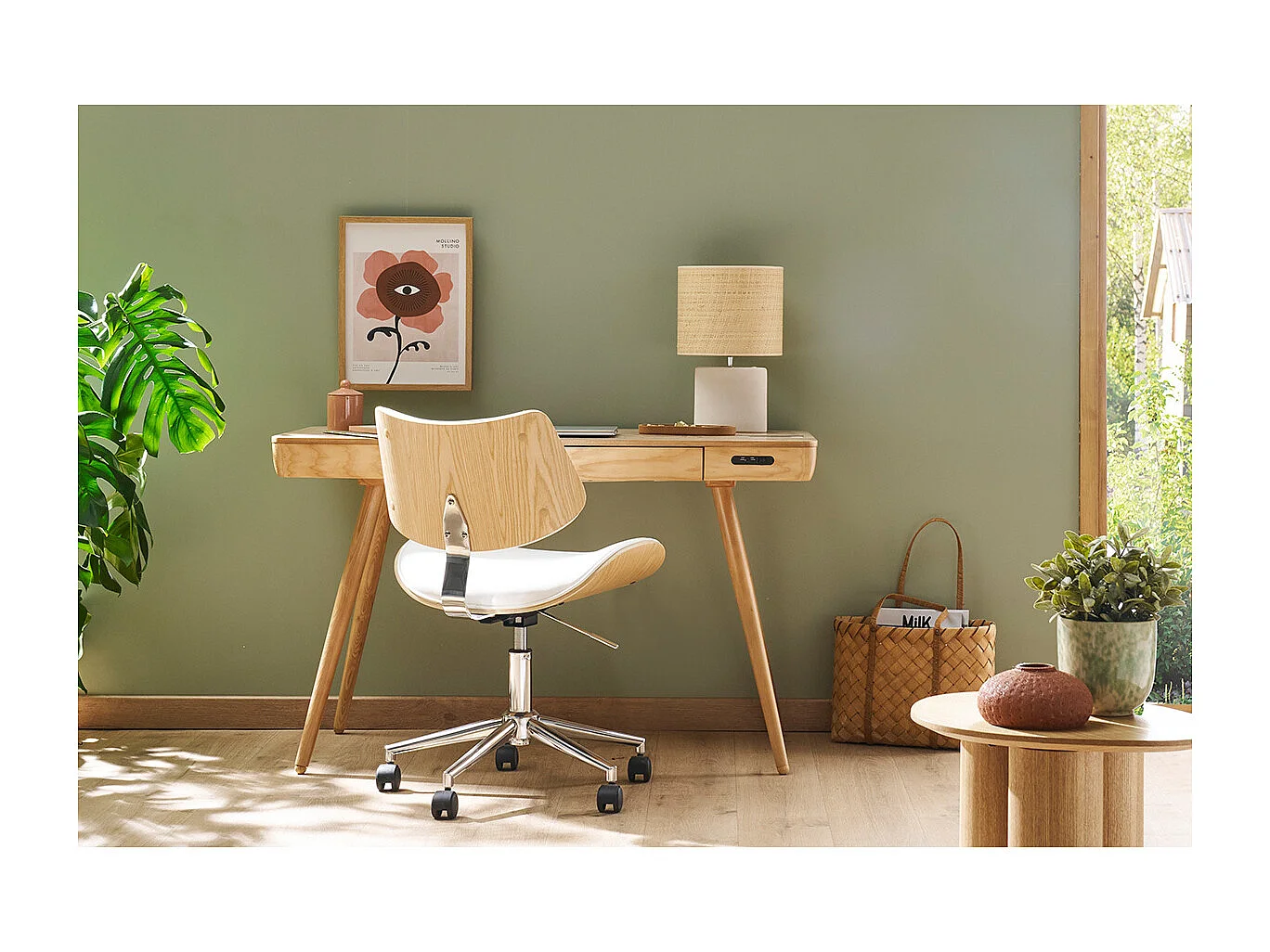 Silla de oficina con ruedas de diseño en tela de terciopelo beige, madera de roble claro y metal MALMO