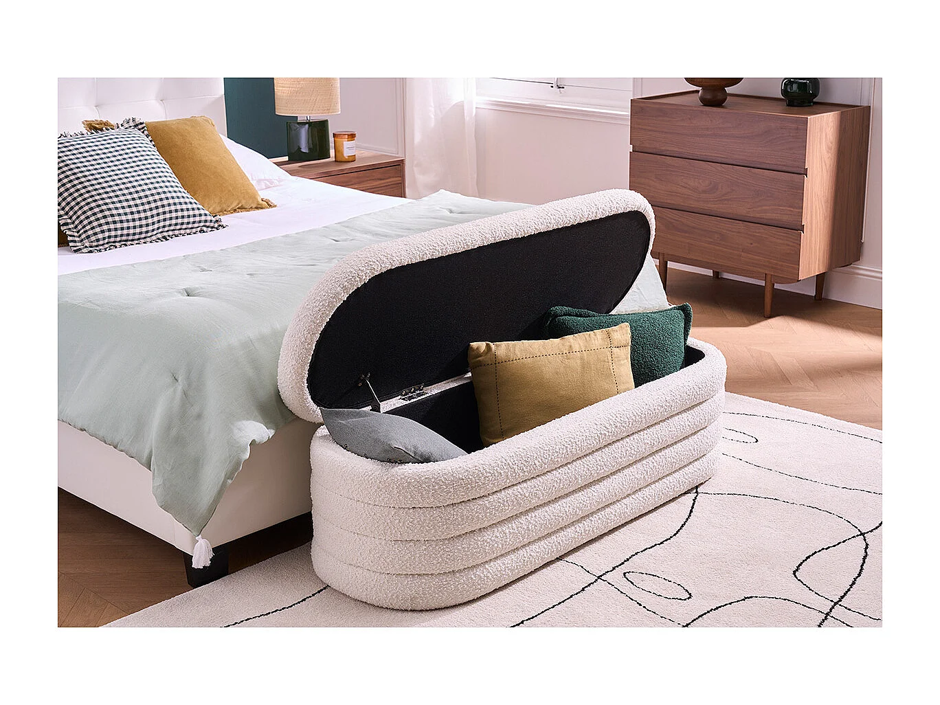 Bank mit Stofftruhe in weißem Schlingenwolleffekt L 125 cm NAVY