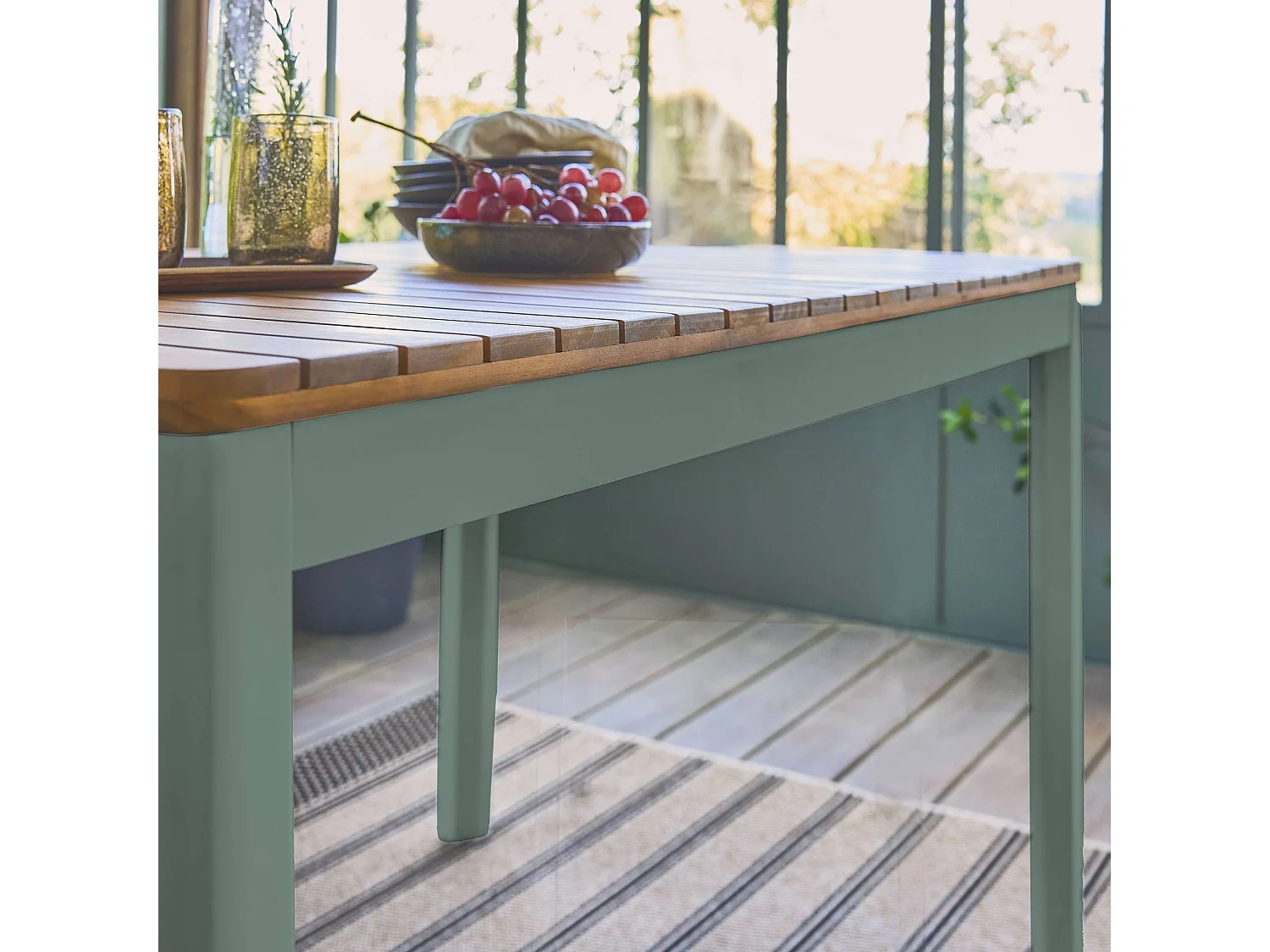 Mesa de jardín de acacia con esquinas redondeadas, 6 plazas verde kaki