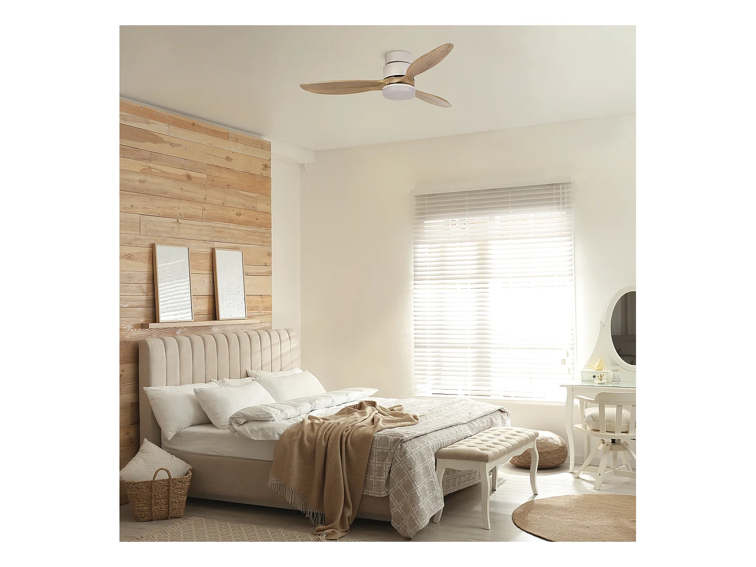 Ventilateur Mistral moderne-d.ø132cm-acier, bois-led 24w- avec lumiere- controleur-ip20- bl