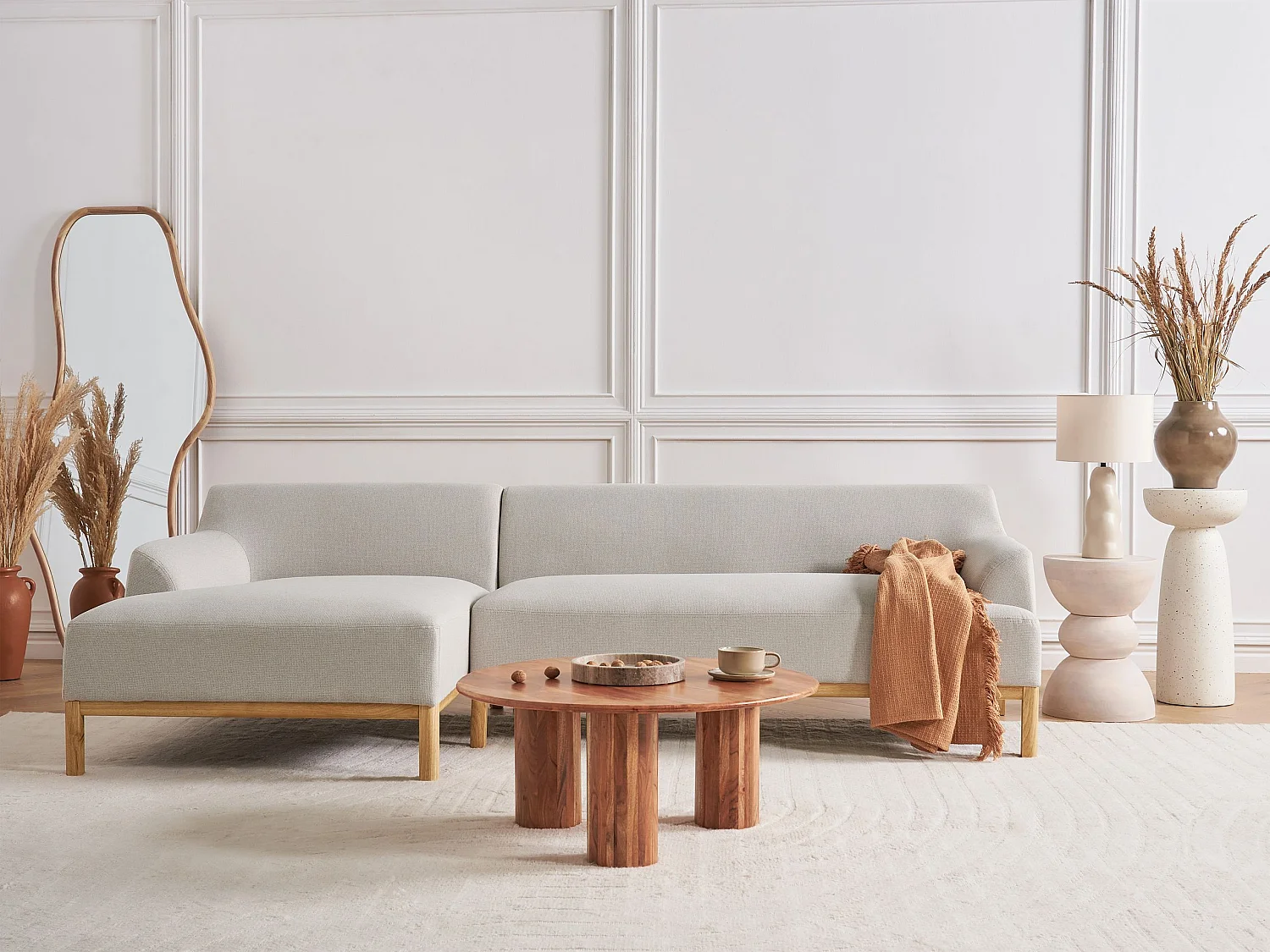 Canapé d'Angle à gauche Pieds en Bois Meuble Coin de Salon en Tissu Polyester Beige Clair Sosjo