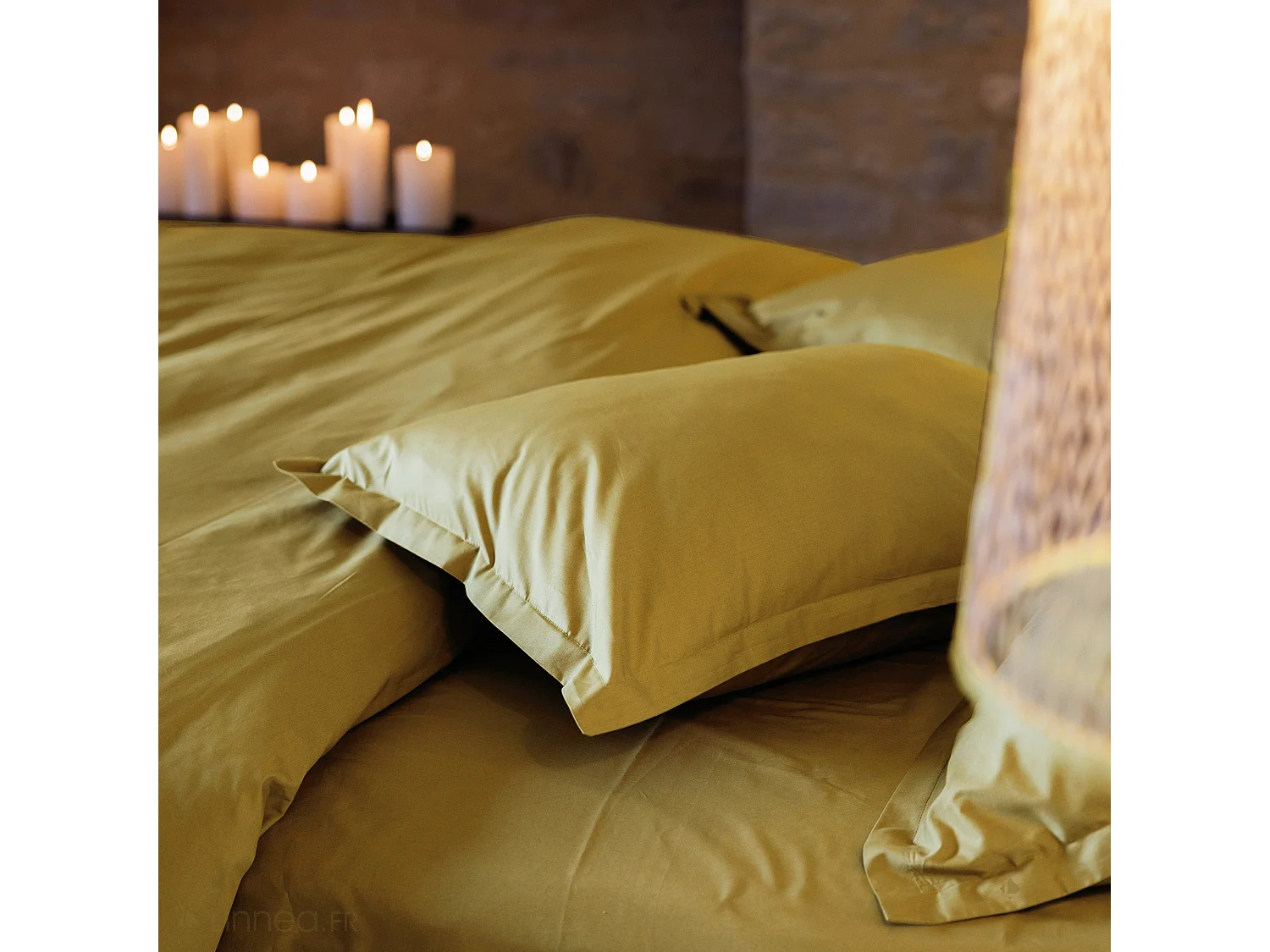 Parure de lit 200x200 cm et taie 65x65 cm percale MANOIR vert Jasmin