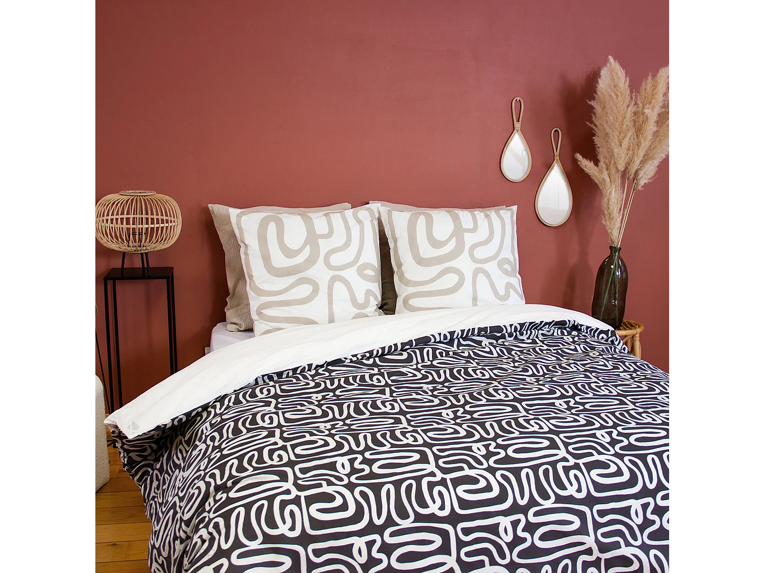 Parure de lit 260x240 cm pur coton collection SIDNIE blanc motif abstrait 3 pièces