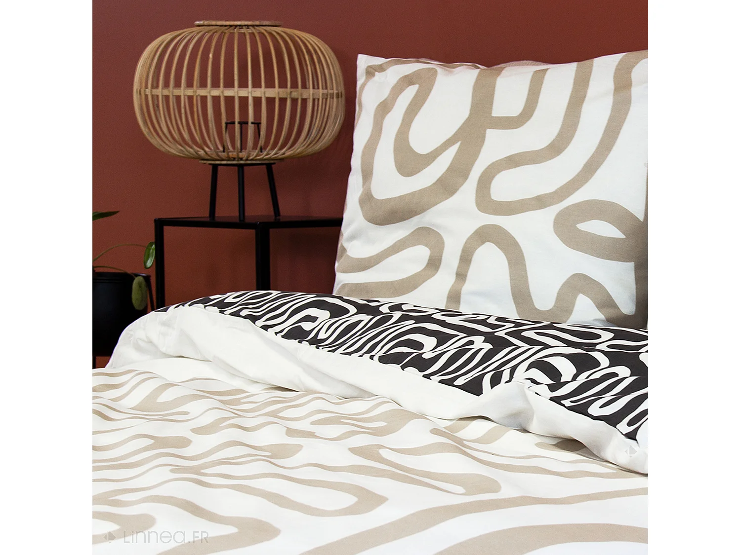 Parure de lit 140x200 cm pur coton collection SIDNIE blanc motif abstrait 2 pièces