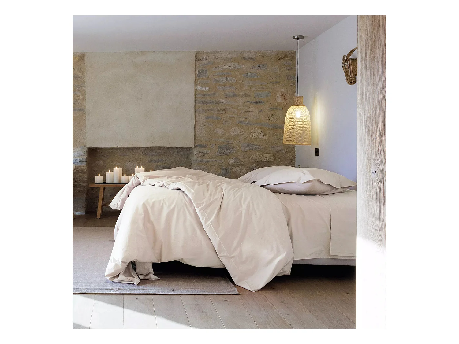 Parure de lit 280x240 cm et taie 65x65 cm percale MANOIR blanc Naturel