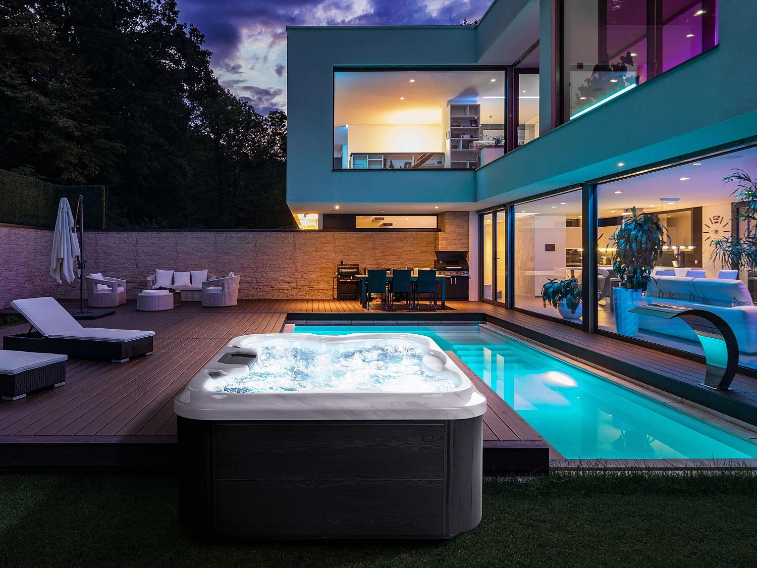 Luxus Outdoor Whirlpool Spa für 4 Personen mit LED Regenschutz weiß Arcelia