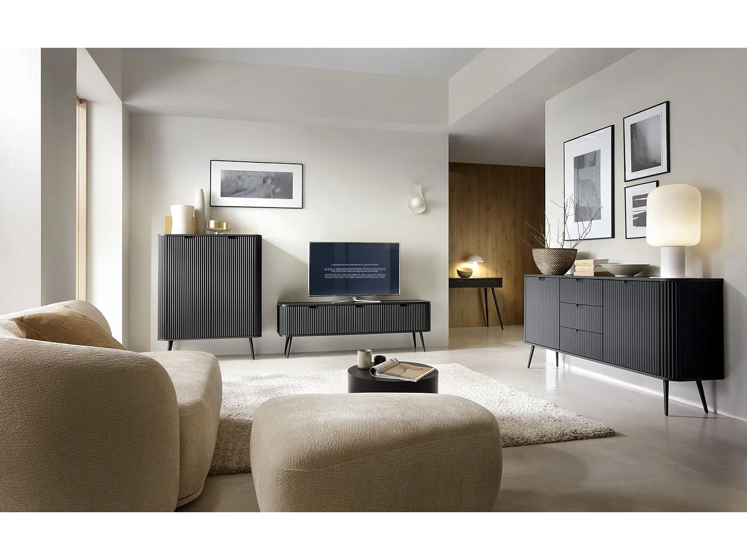 Buffet - 168 cm - 2 portes avec trois tiroirs - noir avec pieds noirs - ZOVA