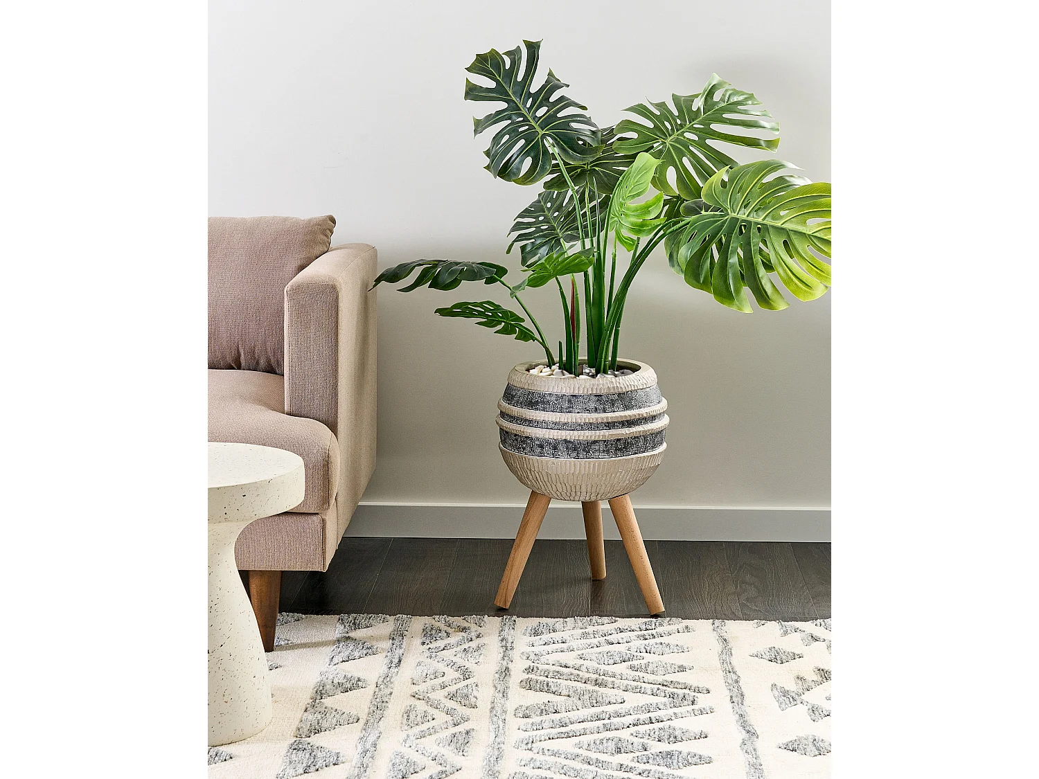 Blumentopf mit Beinen ATHYRIUM Keramik 38 cm Beige