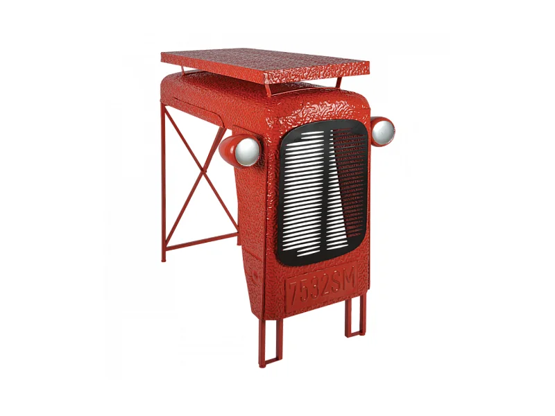 Table avec calandre de tracteur