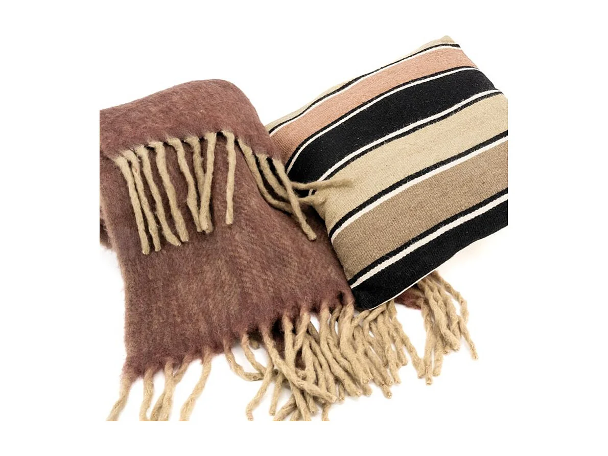 Coussin en laine et coton à rayures