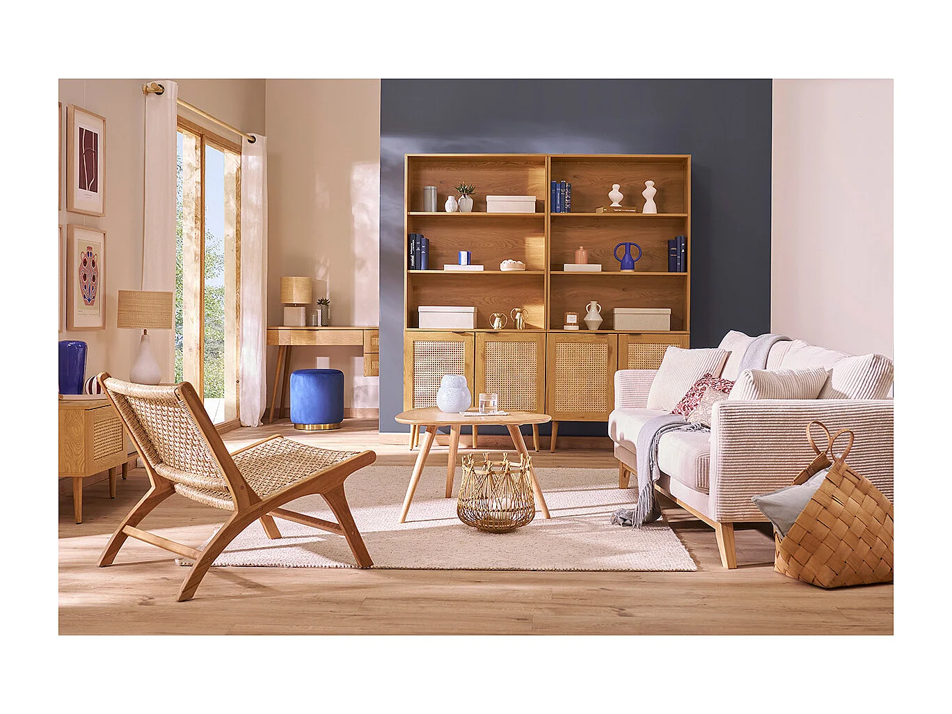 3-sitziges skandinavisches Sofa mit beigem abnehmbarem Bezug und Holzfüßen OSLO