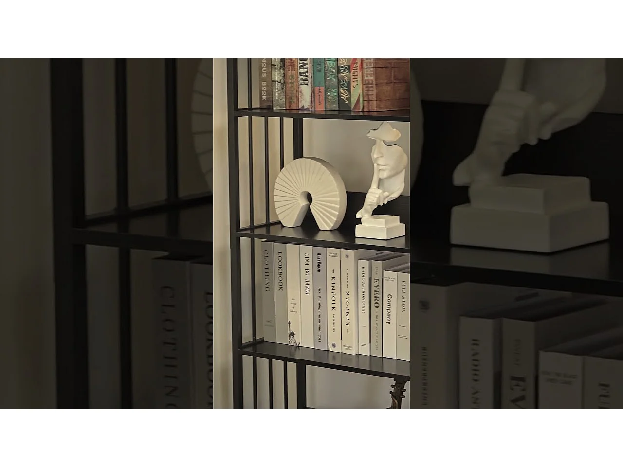 Bibliothèque Étagère de Rangement à 6 Niveaux, Bibliothèque étroite Extra Haute de 190 cm,étagères autonomes,70 x 30 x 190 cm (Noir)