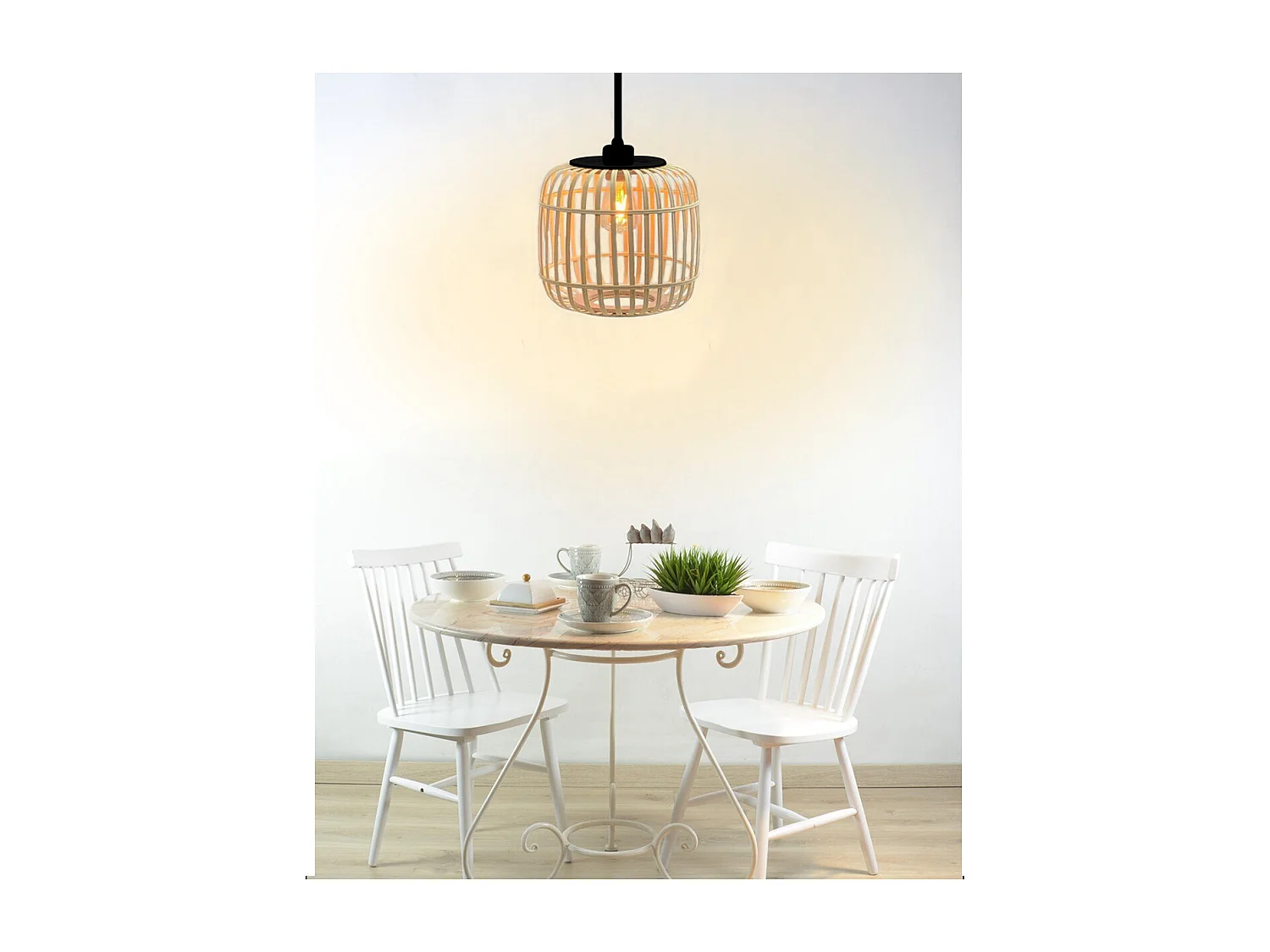 Lampe à suspension lustre plafond en bambou coloris naturel - Diamètre 28 x Hauteur 26 cm (1.5 m cable)