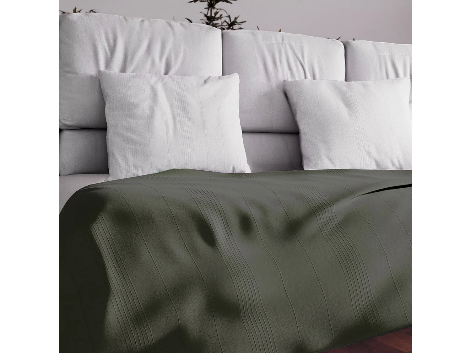 Jeté de lit ou canapé 180x220 cm ADELE kaki, par Soleil d'ocre