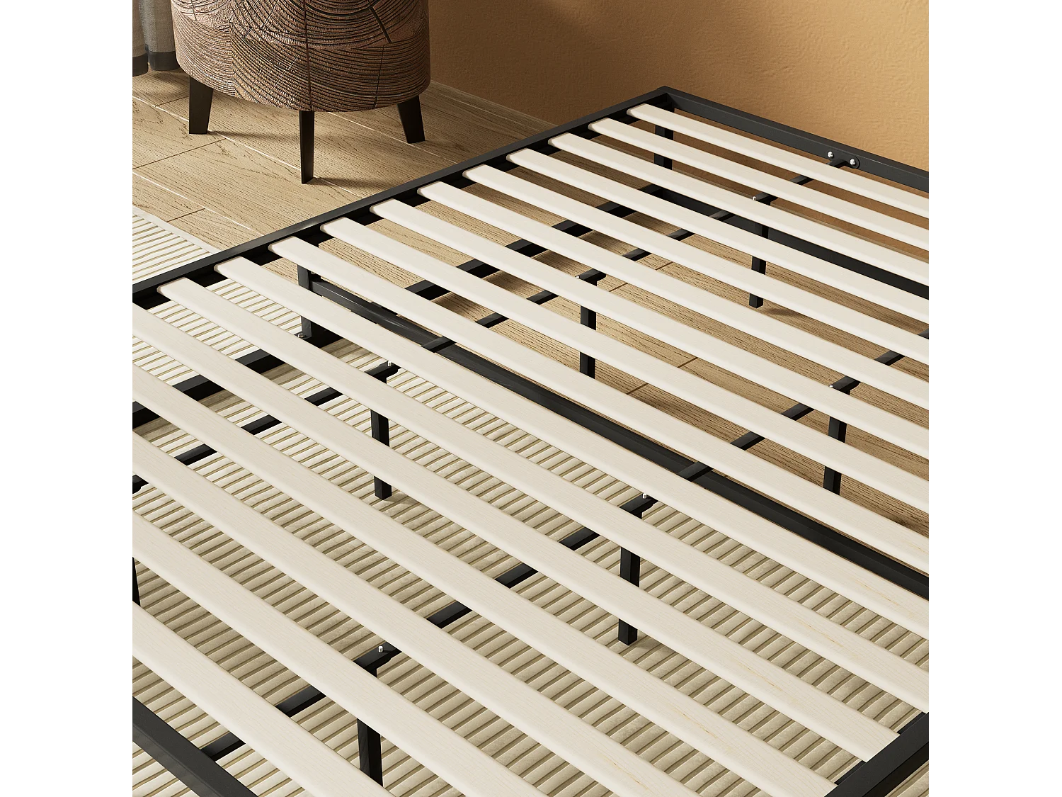 Lit 140x190 cm, cadre en acier, lattes en bois