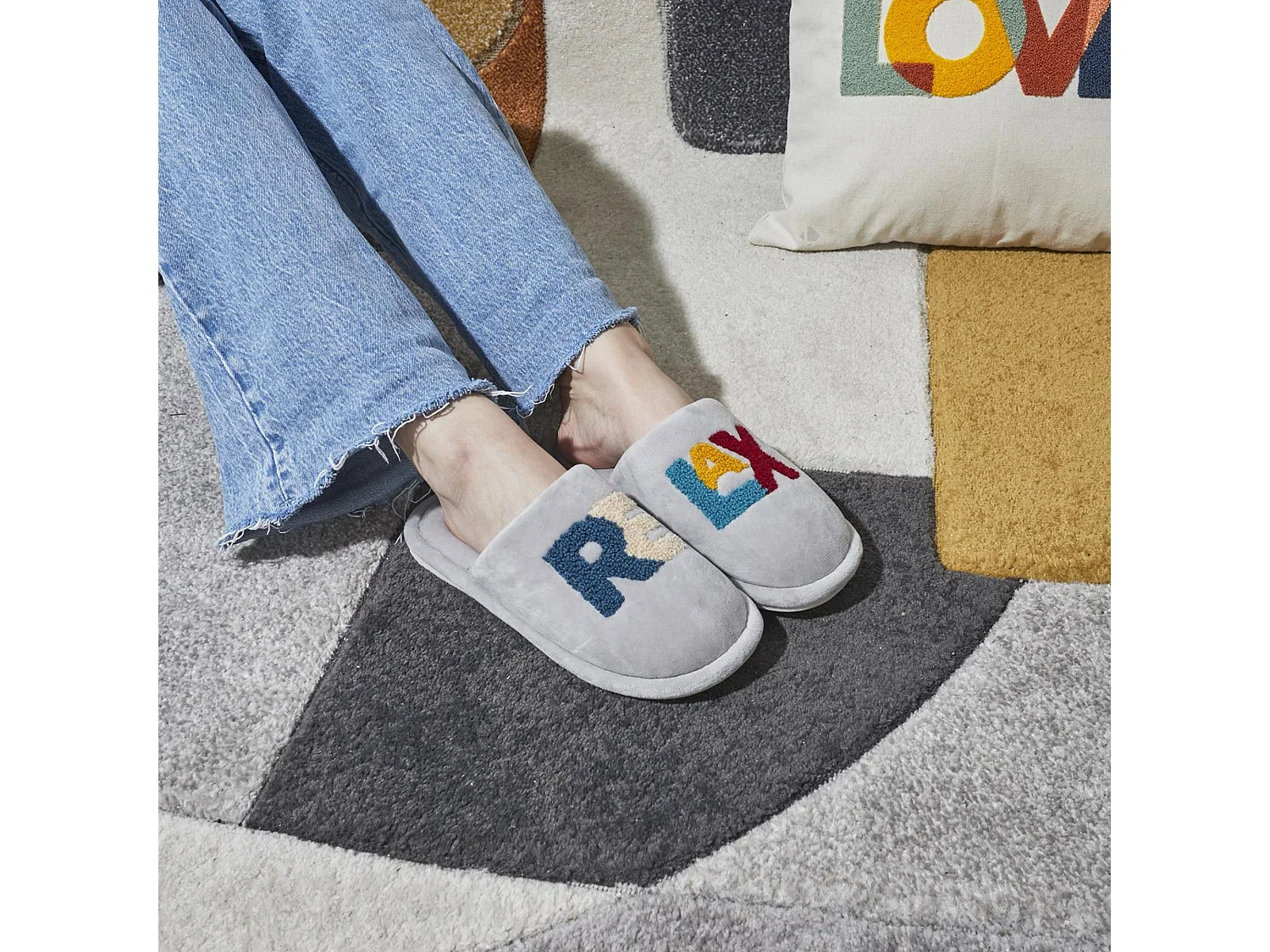 Chaussons à message taille unique 100% polyester COLOR "Relax" gris