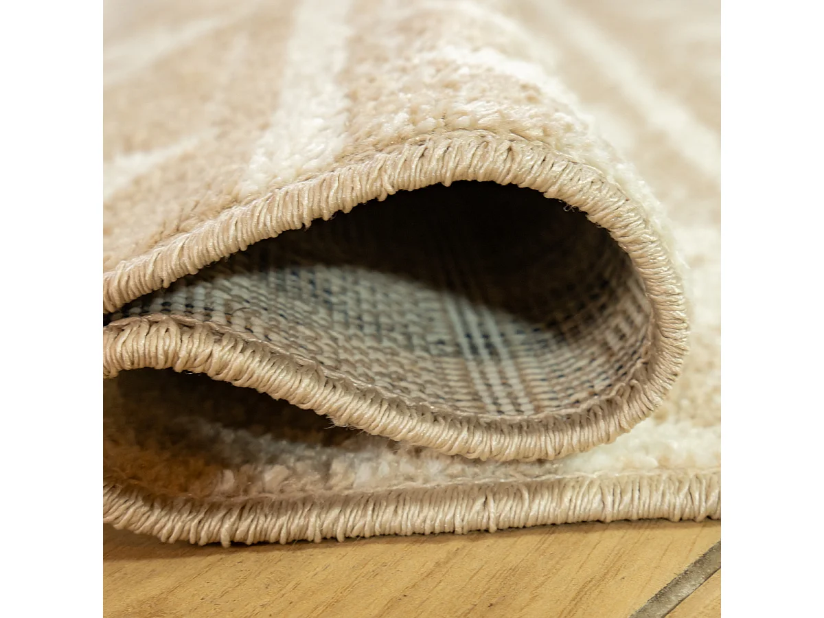 Tapis déco à motifs géométriques 133x190cm