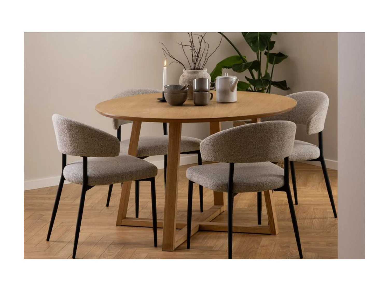 Table à manger ronde pieds croisés chêne naturel 4 places D120 - MOLY