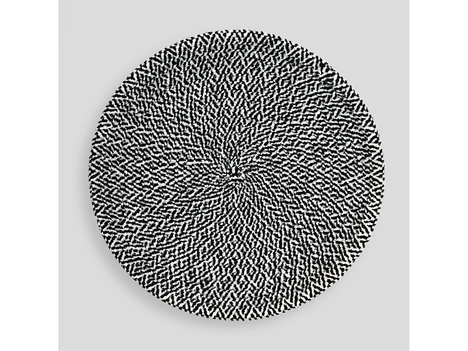 Dekoratives Tischset Tabita mittelschwarz 38 cm