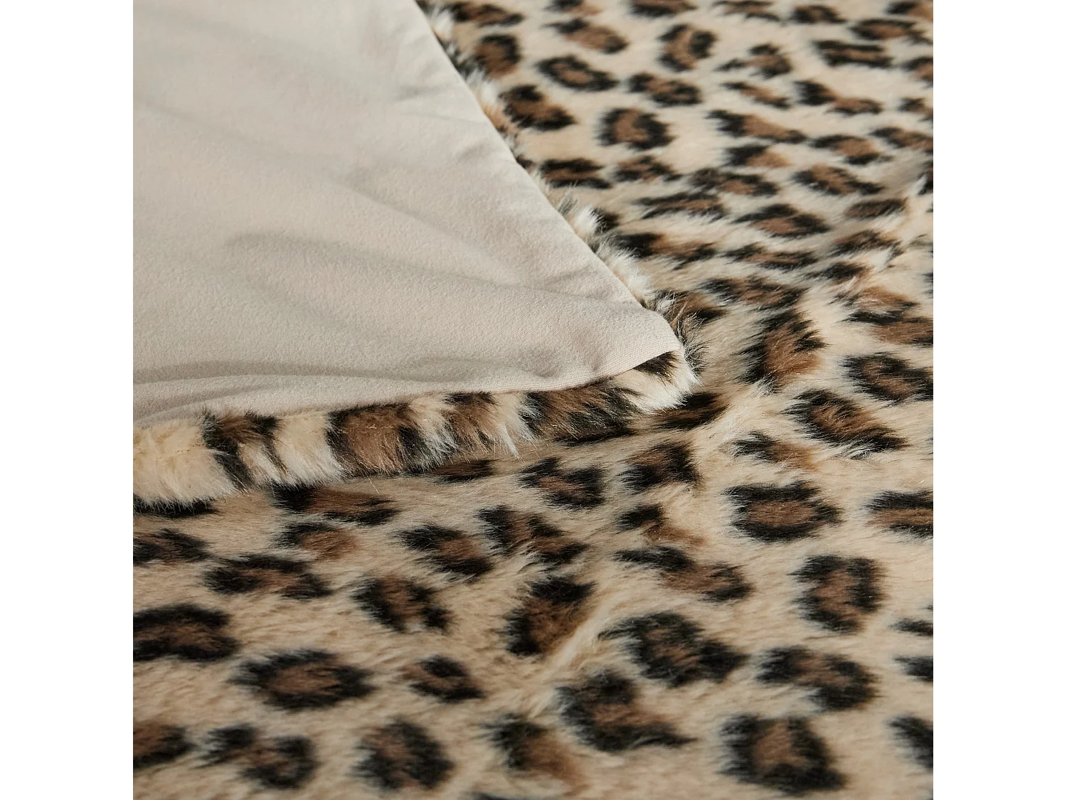 Fellbettdecke Feliro mittel mehrfarbig 180 x 200