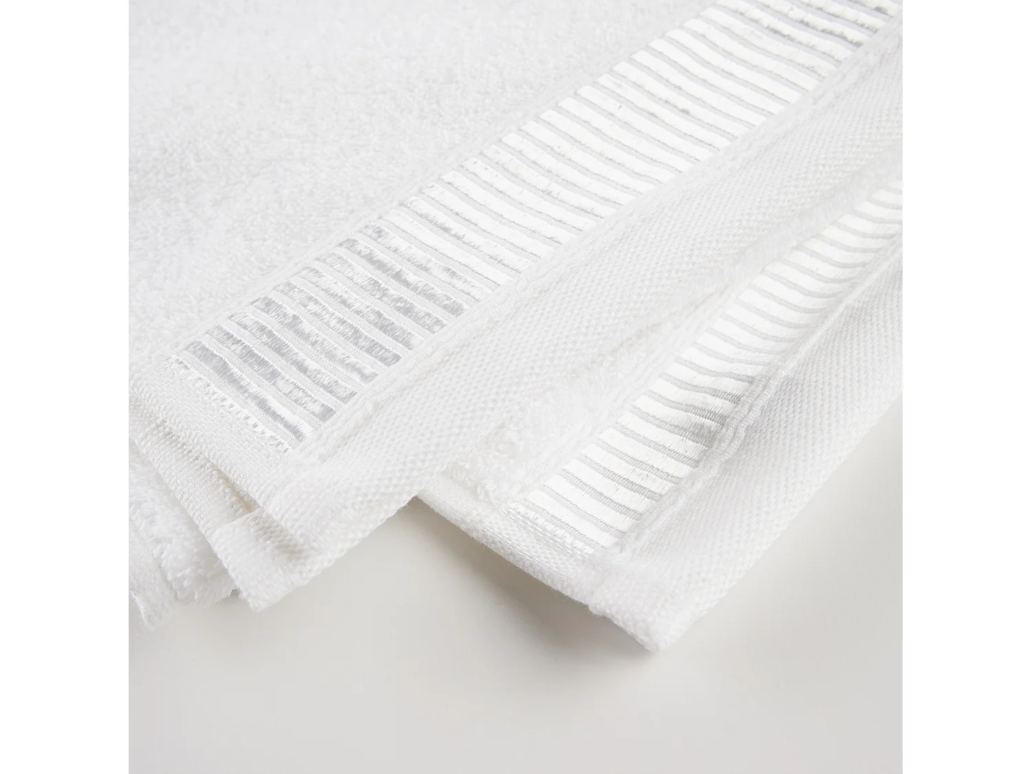 Badetuch Alicanty Mittelweiß 70 x 130