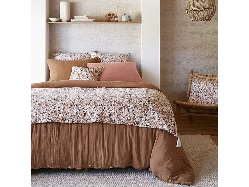 Lot 2 coussins 40 x 40 cm en gaze de coton écru et fleuri - ISABELA 2