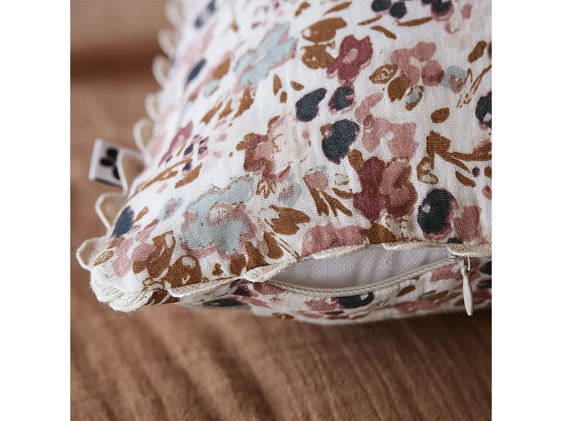 Lot 2 coussins 40 x 40 cm en gaze de coton écru et fleuri - ISABELA 2