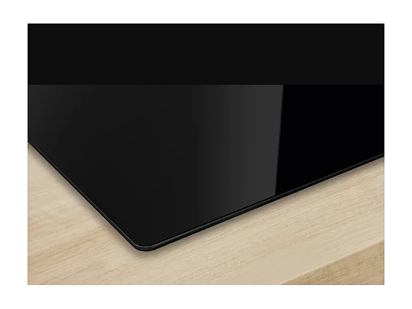 Bosch Table de cuisson vitrocéramique 60cm 4 feux 6600w noir - PKE611BB8E