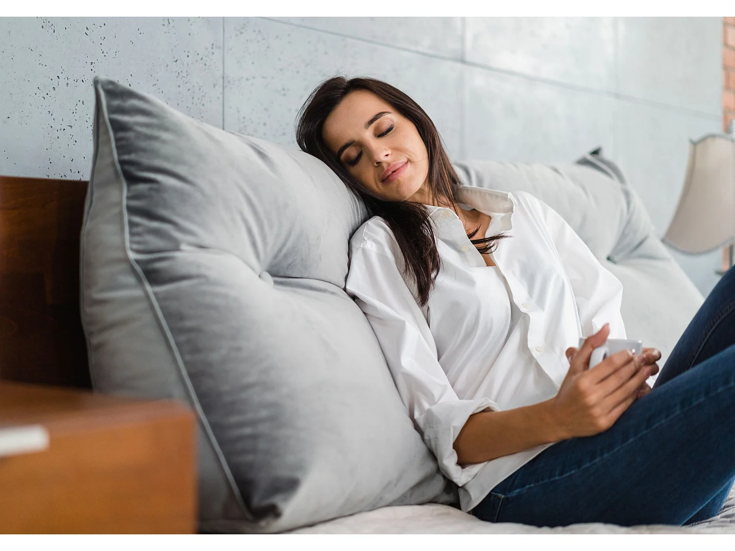 Rückenkissen Triangel für bett grau 160