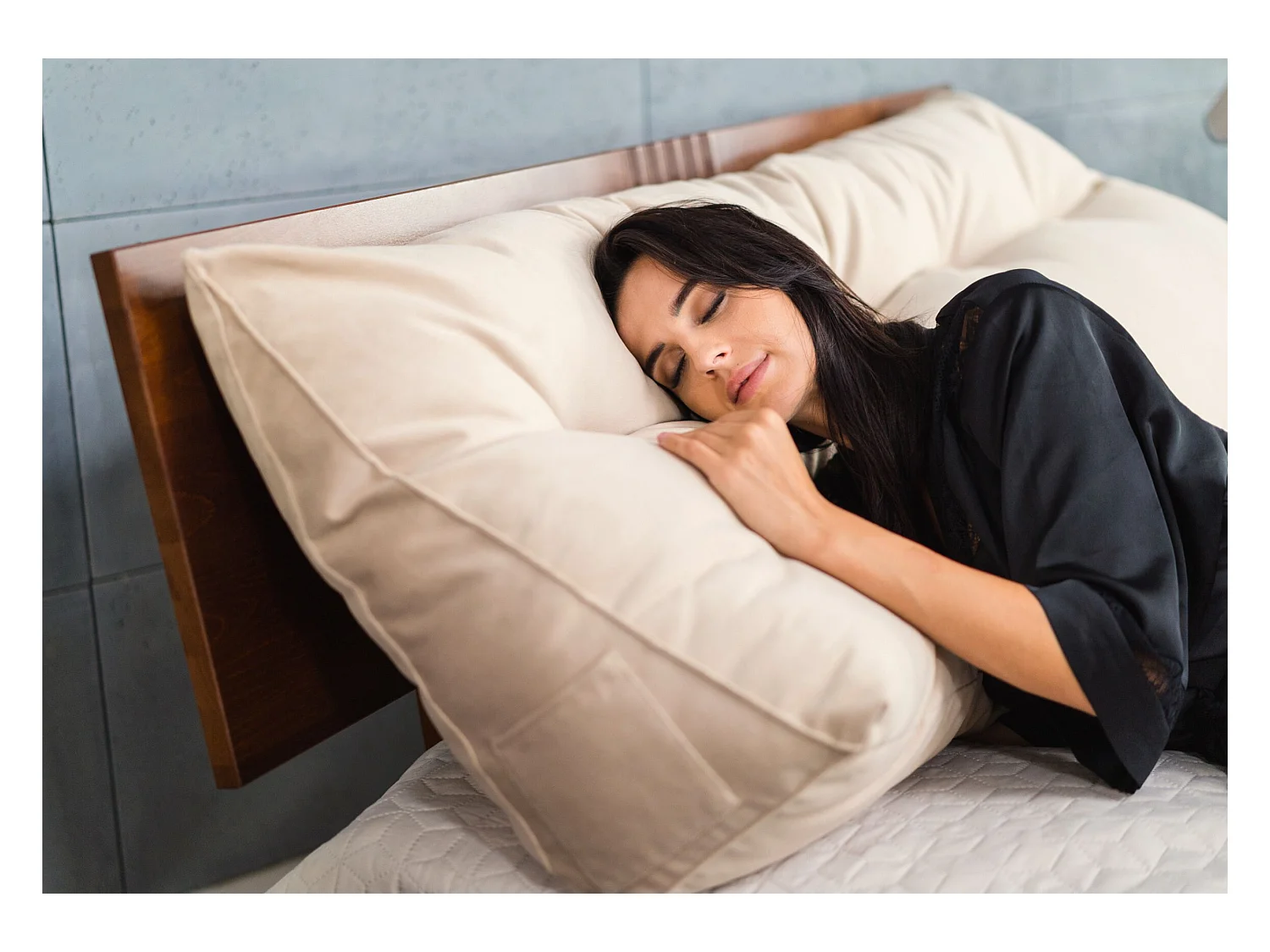 Rückenkissen Triangel für bett beige 200