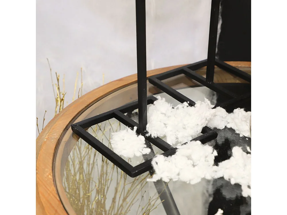 Bougeoir carré sur pied en métal noir 11 x 40cm