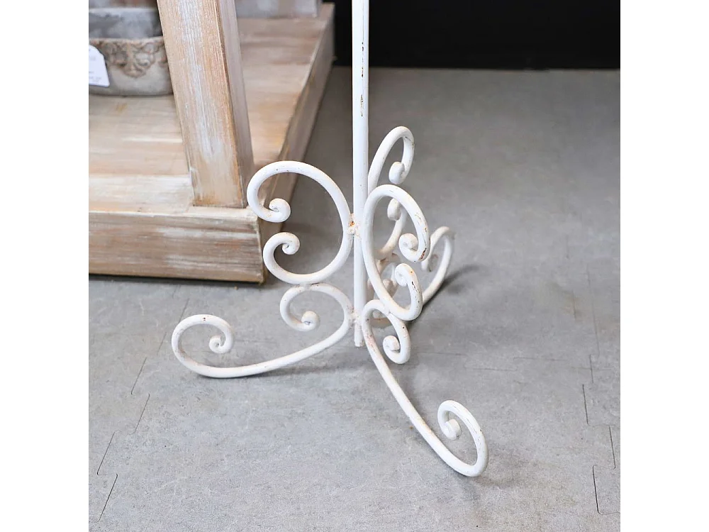 ~ Bougeoir sur pieds 3 bougies en métal blanc 62 x 87 cm